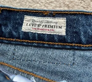 Levi's 501 Premium Straight-Leg Jeans thumbnail 5