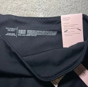 NWT Victoria’s Secret Sport Essential Legging High Rise Size Small Short 7/8 length thumbnail 6