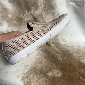 Michael Kors slip on Sneakers‎ Size 9.5 A25 thumbnail 6