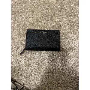 Kate Spade Joeley Glitter Medium Bi Fold Compartment Wallet Black NWT thumbnail 6