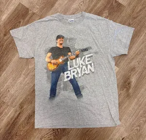 Gildan Luke Bryan Concert Tee H4 thumbnail 1