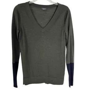 Club Monaco Italian Wool Agnes Sweater Green and Black Size S thumbnail 2