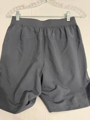 Under Armour Fitted Men’s Athletic Shorts Legends Nation Baseball thumbnail 4