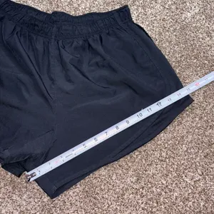 Nike Women's black running shorts large thumbnail 7