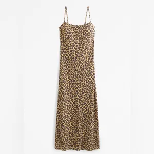 Abercrombie & Fitch The A&F Julia Slip Maxi Dress size Med NWT 18 1/2” pit thumbnail 4