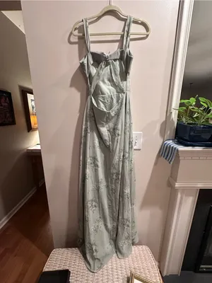 Structured Bodice Maxi Dress in Pale Sage Floral thumbnail 3