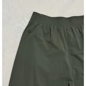 Lululemon Women's Green Stretch Woven Wide Leg High Rise Pants Size Medium thumbnail 9