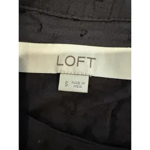 Ann Taylor Loft black textured Swiss dot blouse round neckline lightweight Small thumbnail 4