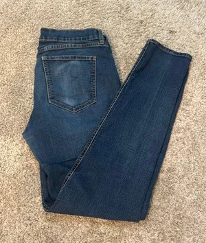 Old Navy Boyfriend Skinny Jeans Tall thumbnail 1