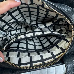 Kate Spade Black and Gold Pebbled Leather Crossbody Bag thumbnail 6