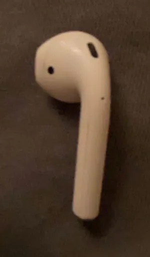 Apple AirPods (2nd Generation) Left Earbud replacement in white thumbnail 1