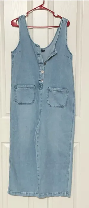 Women’s Boutique Jumpsuit thumbnail 1