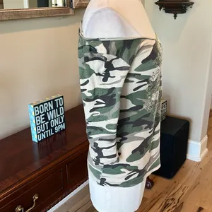 Wet Seal Camo Off Shoulder Shirt thumbnail 4