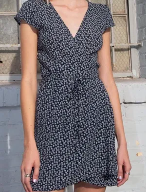 brandy melville wrap dress thumbnail 1