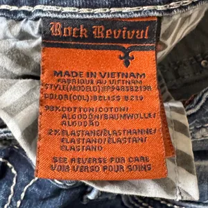 Rock Revival Beliss Bootcut Jeans Women 31 Embellished Flap Pockets Mid Wash Y2K thumbnail 4