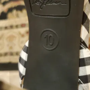Libby Edelman plaid heel pumps thumbnail 5