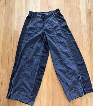 Daily Practice Anthropologie Gray Black Barrel Leg Pull on Pants Sz S thumbnail 1