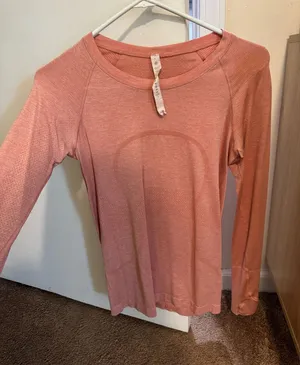 Lululemon Swiftly Long Sleeve thumbnail 1
