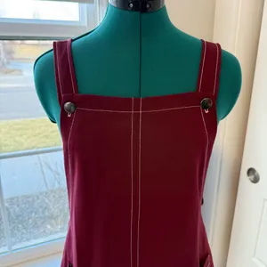 Forever 21 Maroon and White Overalls Jumper Academia Americana Oktoberfest Medium thumbnail 2