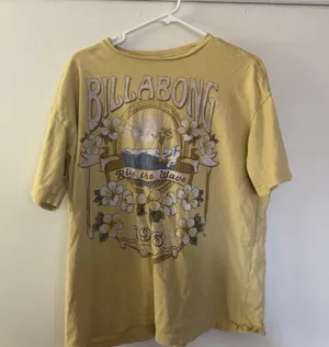 Yellow billabong oversized t shirt thumbnail 1
