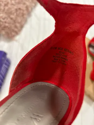 Worthington Red Heels thumbnail 3
