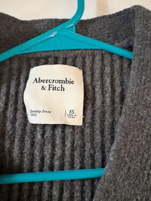 Abercrombie & Fitch Gray Ribbed Button-Up Cardigan Sweater thumbnail 2