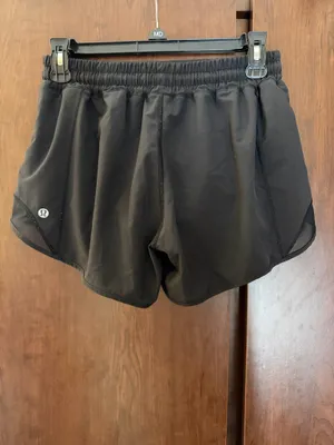 Lululemon Shorts thumbnail 3