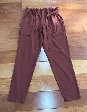 Athleta Paperbag Waist Pants‎ Womens Brown Tapered Belted Cargo Size 4 thumbnail 1