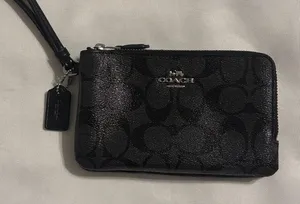 Coach Double Corner Zip Signature Wristlet Black EUC thumbnail 1