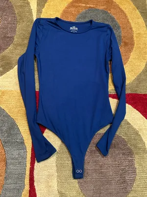 Hollister Must Have Collection Blue Long Sleeve Scoop Neck Bodysuit Size Small thumbnail 1