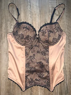 Victoria's Secret Very Sexy Satin Lace corset 36B thumbnail 1