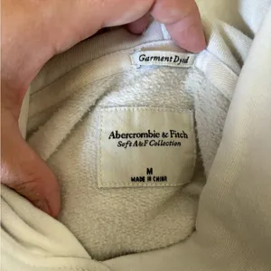 Abercrombie & Fitch Soft Collection Garment Dye Hoodie Medium White thumbnail 2