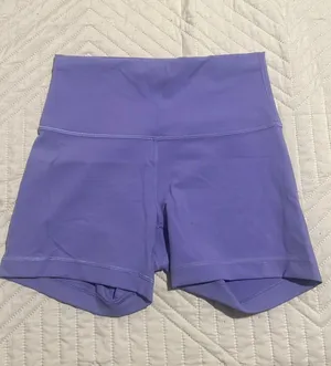 Lululemon Shorts thumbnail 1