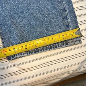 LEVIS 501/93 Button Fly Denim Waist: 34, Inseam: 27 inches thumbnail 7