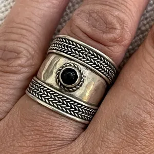 Vintage Sterling Silver Ring with stone unsigned thumbnail 1