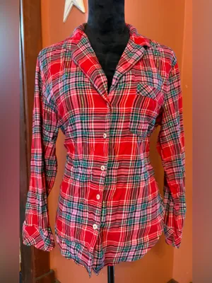 Victoria’s Secret plaid Christmas pajama button up shirt thumbnail 2