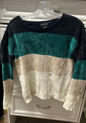 Striped sweater thumbnail 1