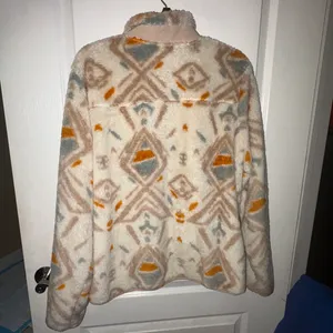 Gerry Women's Aztec/Southwestern High-Pile Sherpa Fleece Jacket. thumbnail 5