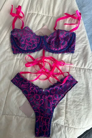 Savage X Fenty Ribbon Writing Lingerie Set thumbnail 1