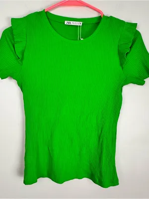 Zara Bright Green Ribbed Short Sleeve Top with Ruffle Sleeves Small NWT thumbnail 1