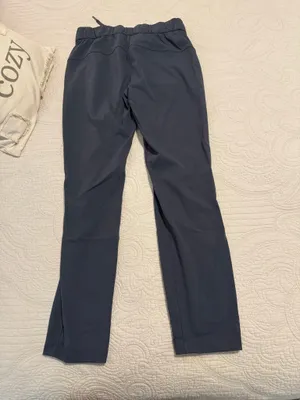 Lululemon cropped pants  thumbnail 4