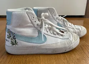 Nike Blazers thumbnail 1
