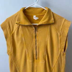 Anthro Daily‎ Practice M Sweatshirt Vest Quarter Zip Ribbed Trim Athleisure thumbnail 2