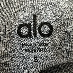 1014. Alo Yoga Radiance High Waist Seamless Legging Cutout Gray small thumbnail 4