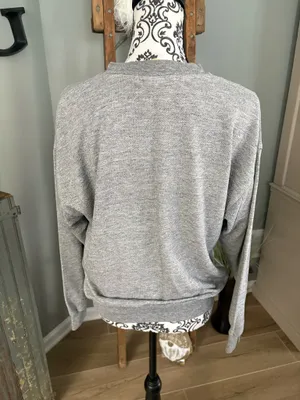 Adidas size medium grey crewneck sweatshirt  thumbnail 5