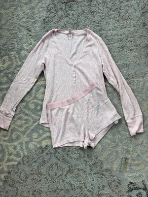 Victoria’s Secret Logo Waffle Knit Thermal Long Sleeve & Short Set Pink Medium thumbnail 3