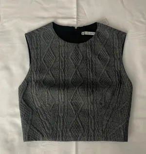 Alice + Olivia Kylnn Tank Crop Top Sz 0 thumbnail 2