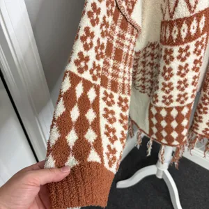 POL Clothing Patchwork Popcorn Knit Cardigan Rust Orange Cream Fringe Small thumbnail 4