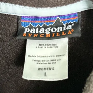 Women’s Patagonia Synchilla brown jacket thumbnail 5