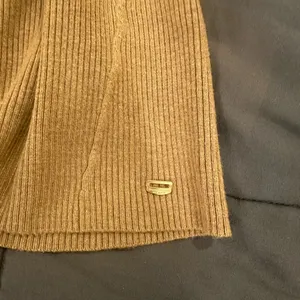 Donna Karan tan Ribbed Asymmetric Neck Sweater thumbnail 5